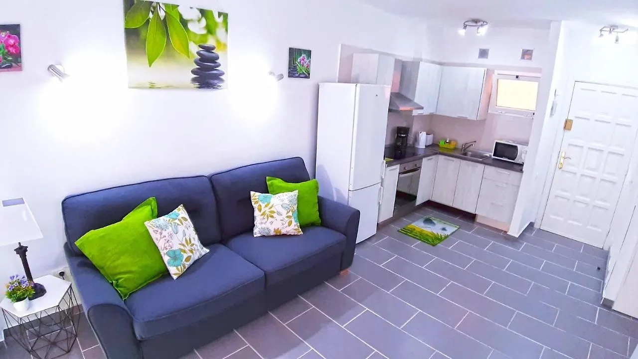 New And Beautiful Apartment In Los Cristianos, Free Wi-Fi, Ocean View Los Cristianos
